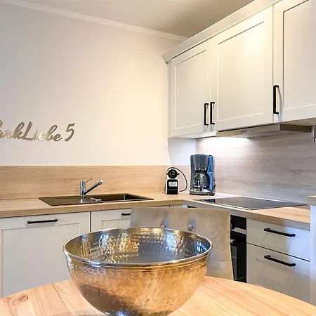 Sonnenseite Parkliebe, App 05