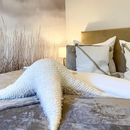 Sonnenseite Parkliebe, App 05 * Wustrow (Fischland)